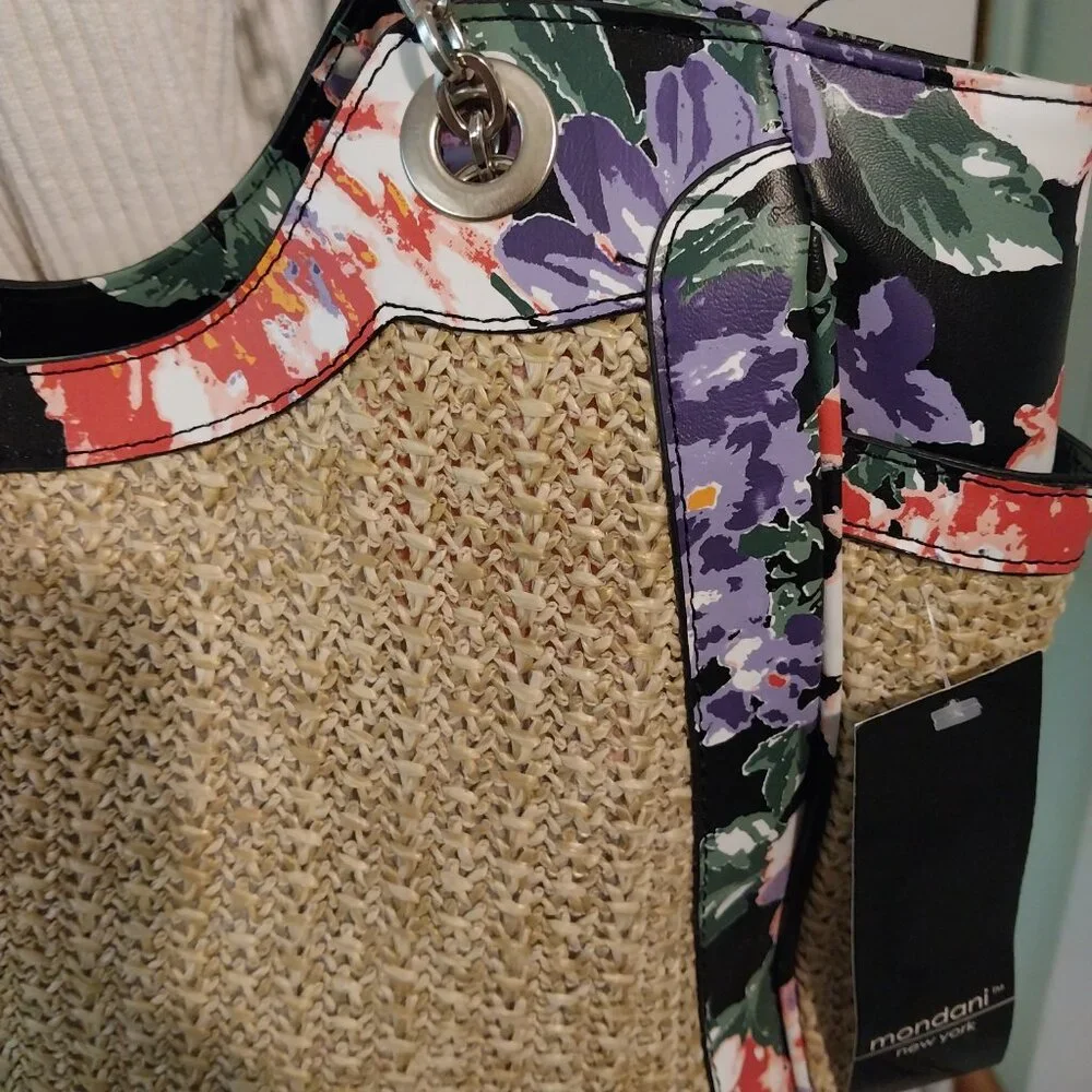 3355 Large Mondani New York Tote Bag In Black, Pink and Purple Print. - Picture 4 of 9